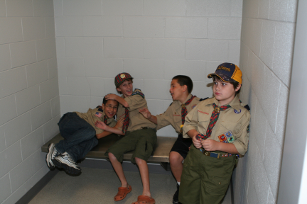 2010-Pack409-Blue-n-Gold - 107.jpg
